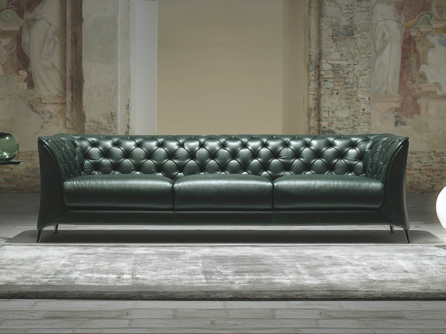 Natuzzi sofás - Sofá de cuero italiano clásico elegante