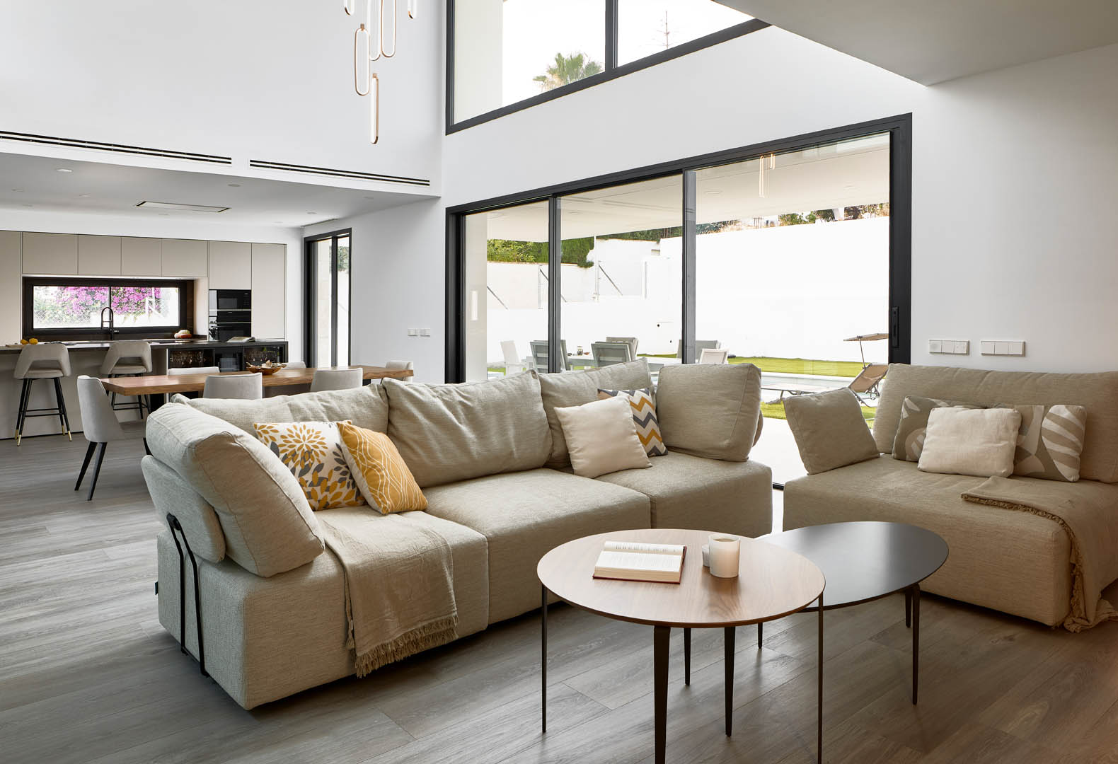 Home Ambientes